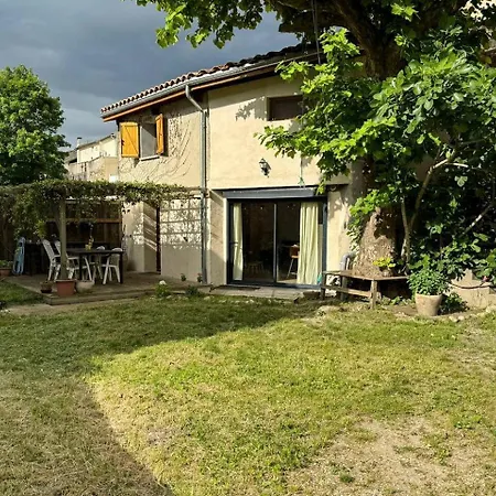 Holiday home Escapade Au Fond Du Jardin Saulce-sur-Rhone